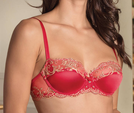 Lise Charmel - Splendeur Soie corail - SG corbeille